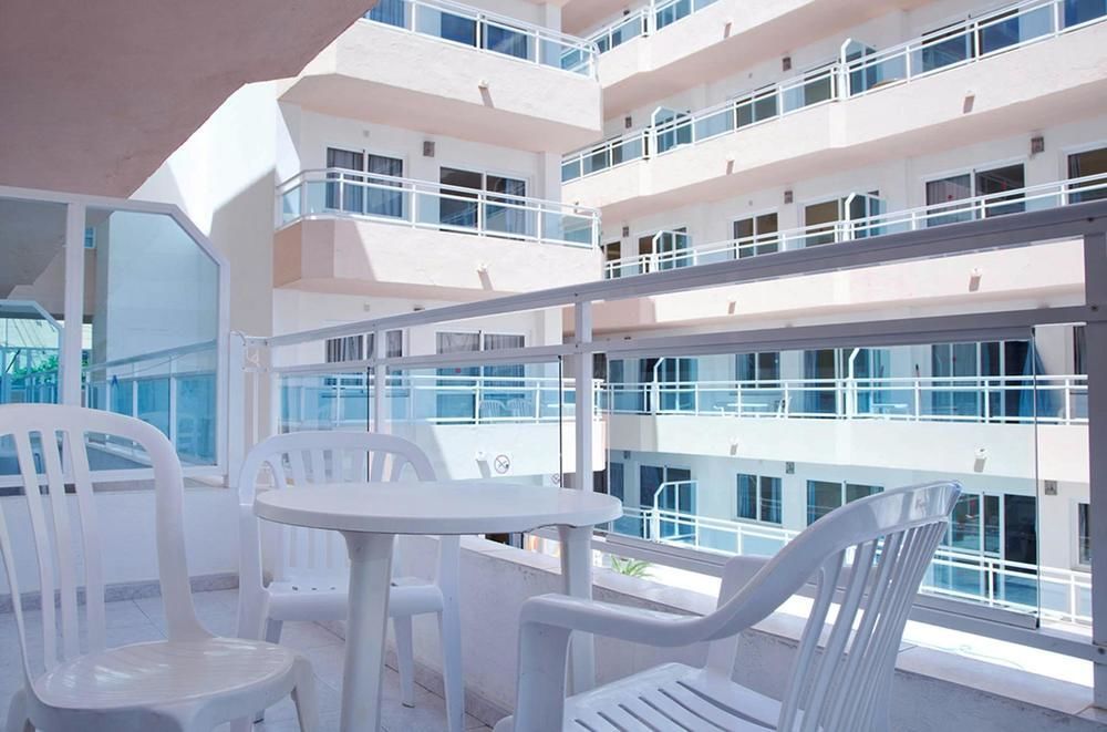 Apartamentos Vibra Jabeque Blue (Adults Only) Ibiza Bagian luar foto